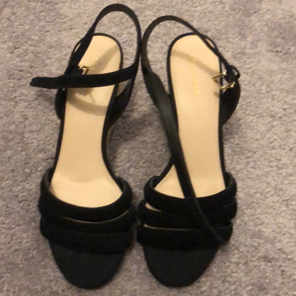 EUC Cole Hahn wedges